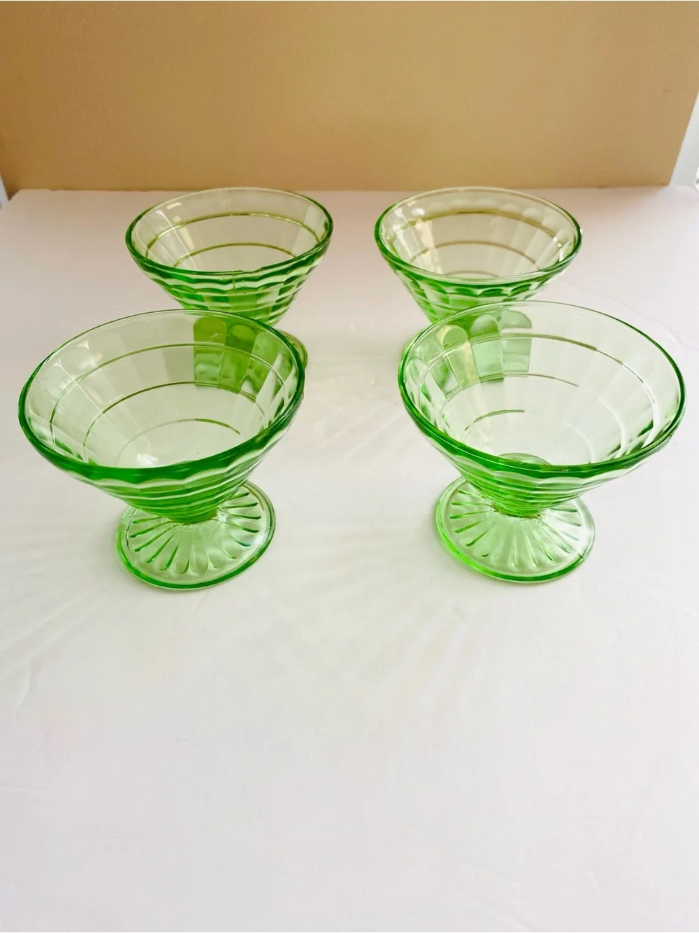 Anchor Hocking Green Depression Uranium Glass Sherbet Cup Green Dessert Set of 4